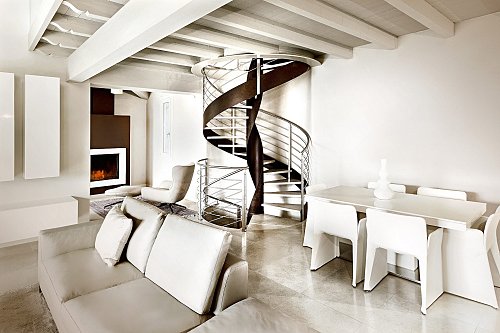 Creatività estrema dal design ai materiali